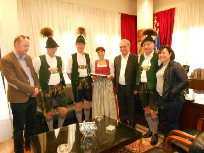 kleisoura-mera-mnimis2013-4