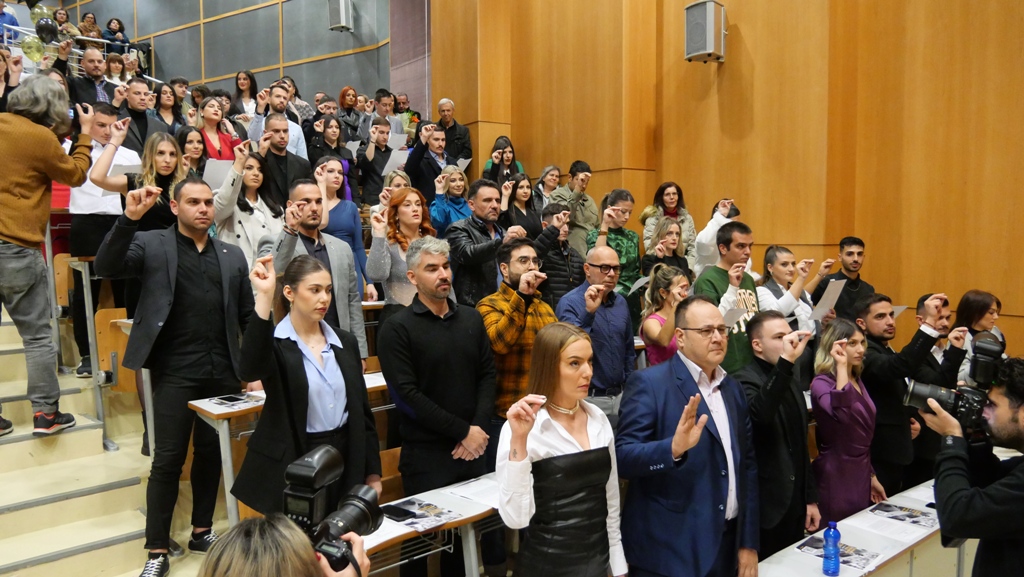 τελετή ορκωμοσίας των αποφοίτων του Τμήματος Οργάνωσης και Διοίκησης Επιχειρήσεων (11)
