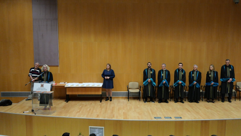 τελετή ορκωμοσίας των αποφοίτων του Τμήματος Οργάνωσης και Διοίκησης Επιχειρήσεων (3)