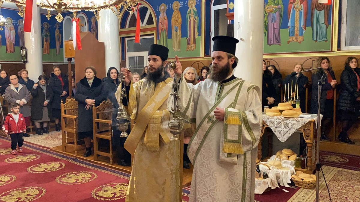 ΙΕΡΟΣ ΝΑΟΣ ΑΓΙΟΥ ΣΠΥΡΙΔΩΝΑ ΑΧΛΑΔΑΣ 11122023 (9) (custom)