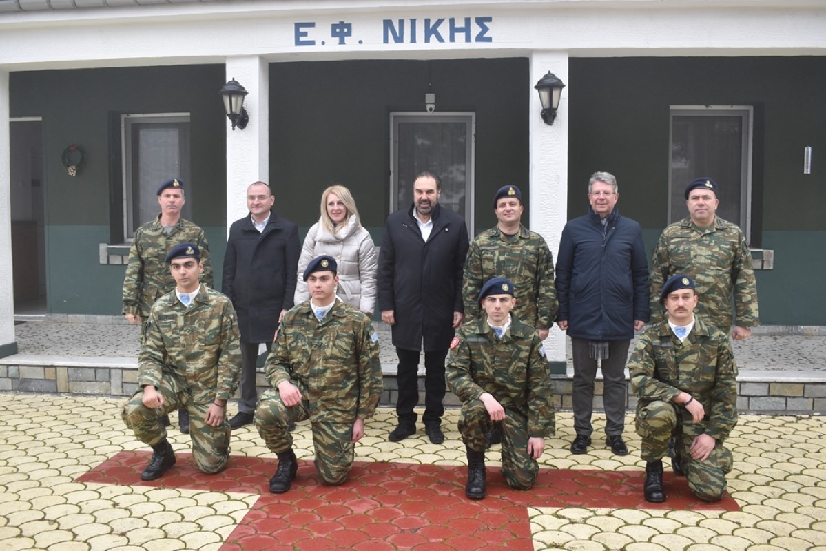 Χριστουγεννιάτικες επισκέψεις βοσδου & γιαννακη 2023 (10) (custom)