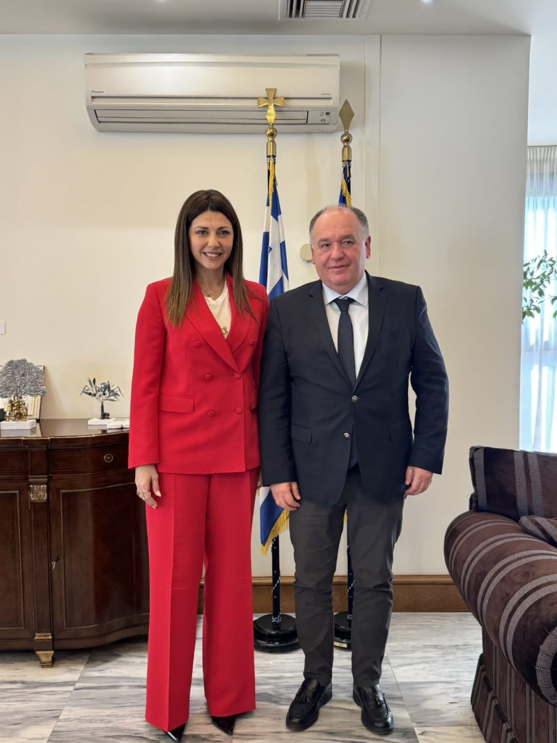 Zaxarakh Me Papasothriou