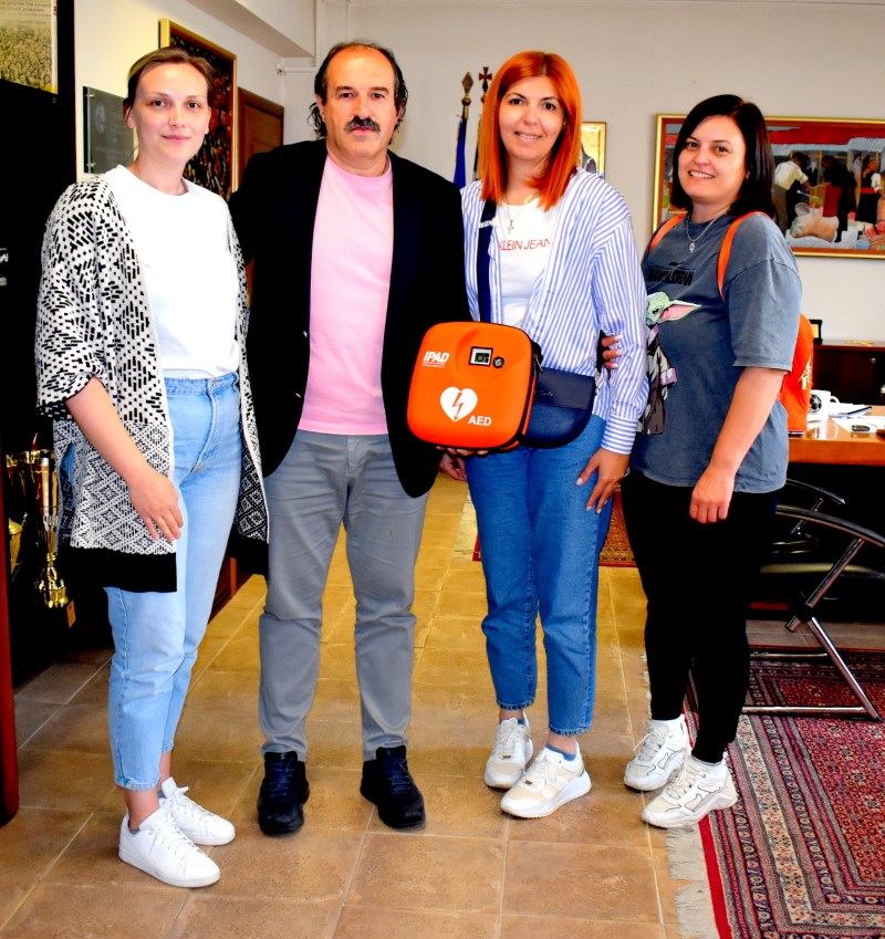 Εικόνα άρθρου Taskas Apinidoti Sxoleio Melitis (custom)