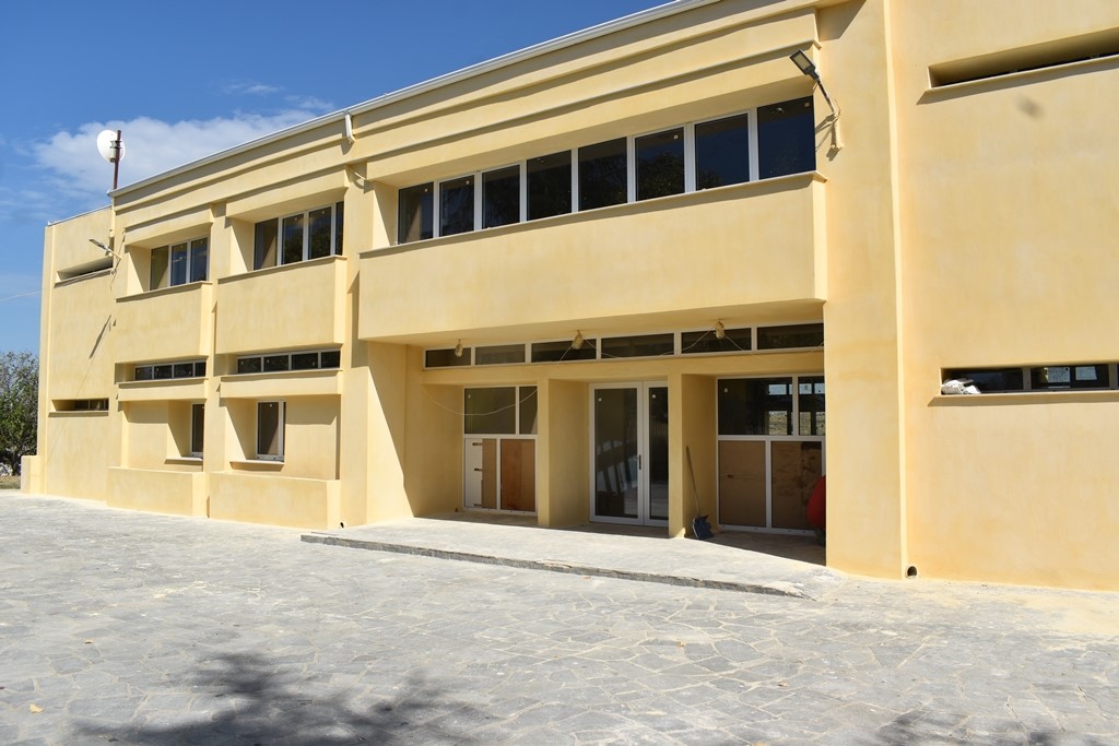 Dimos Florinas Paremvaseis Sxoleia (15)