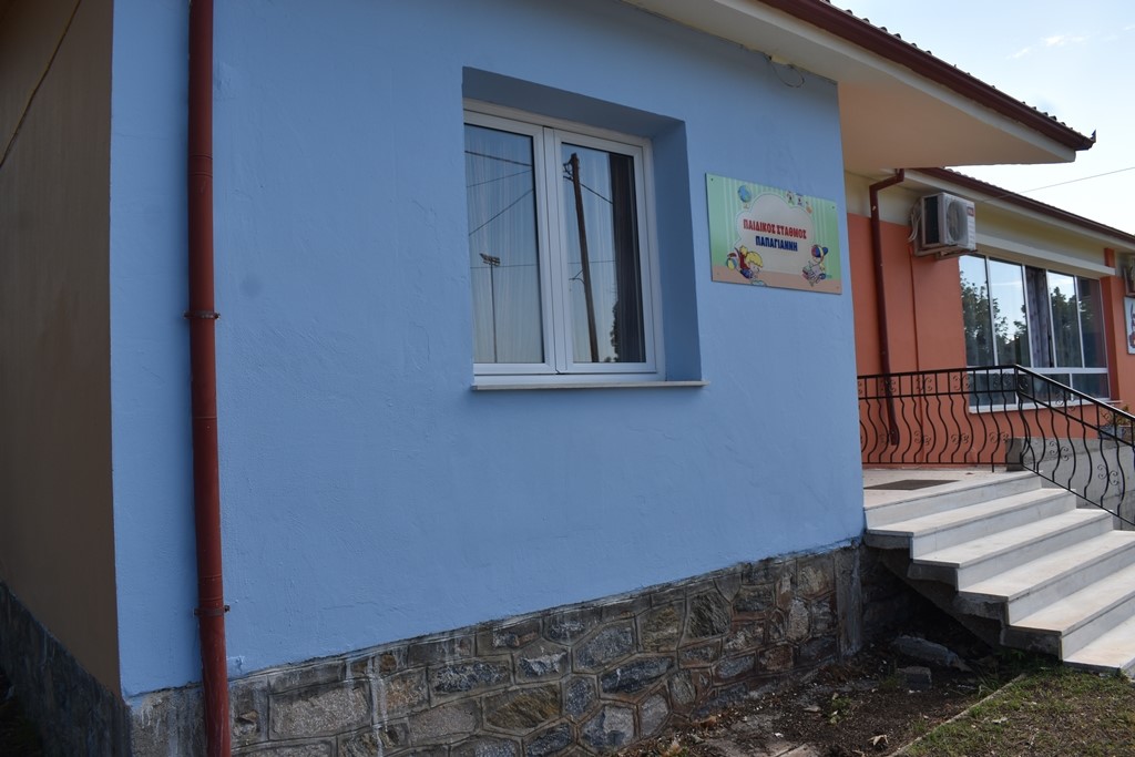 Dimos Florinas Paremvaseis Sxoleia (8)